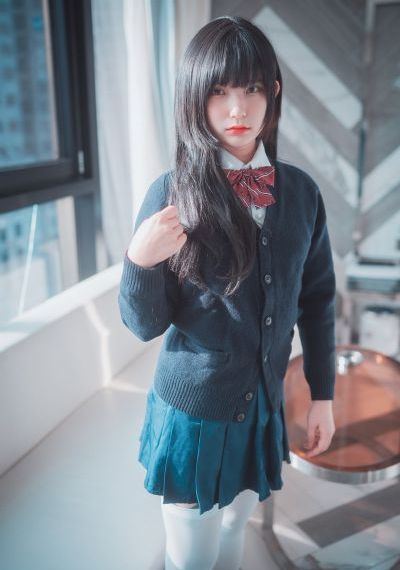 蜜桃久久精品成人无码AV_720电影完整版