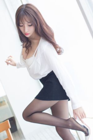 91极品女神被灌醉无力反抗_DVD高清完整版