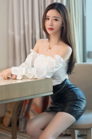 亚洲成人av片一区二区小说_1080P高清迅雷在线观看