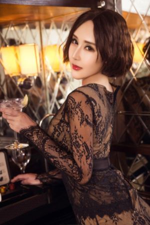 KTV女人裸体在线观看_完整视频大全