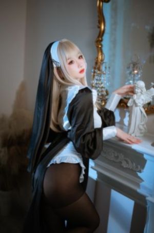 康妮卡特欧美精品一区_高清完整版