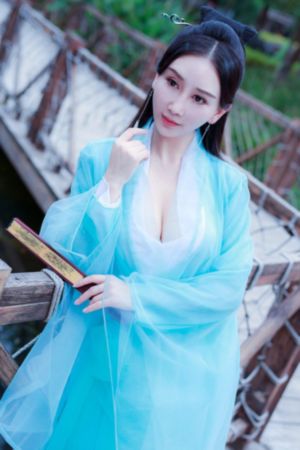 蜜臀av性久久久久av蜜臀三区_BD国语高清迅雷在线观看